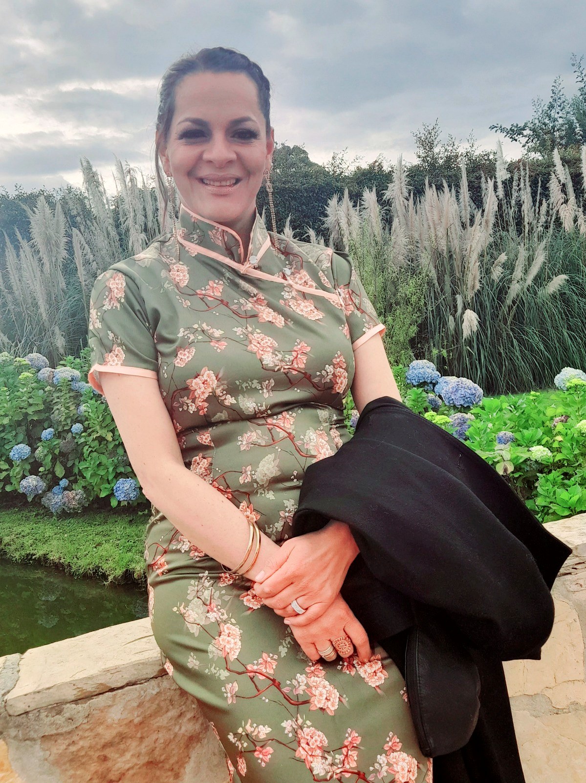 Natalia Gómez Mora, instructora de yoga y guía de bienestar consciente